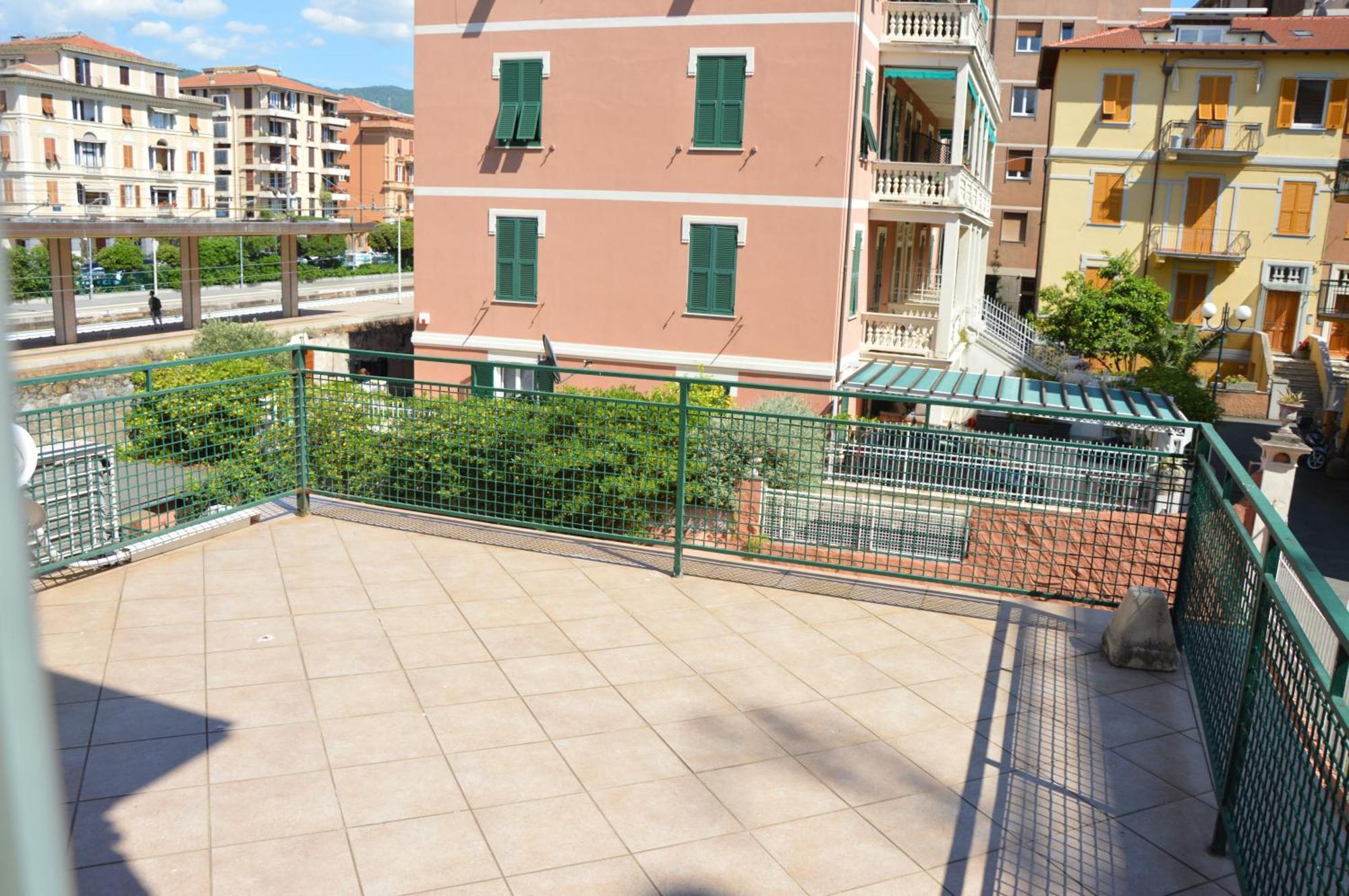 Hotel Doria Chiavari Bagian luar foto